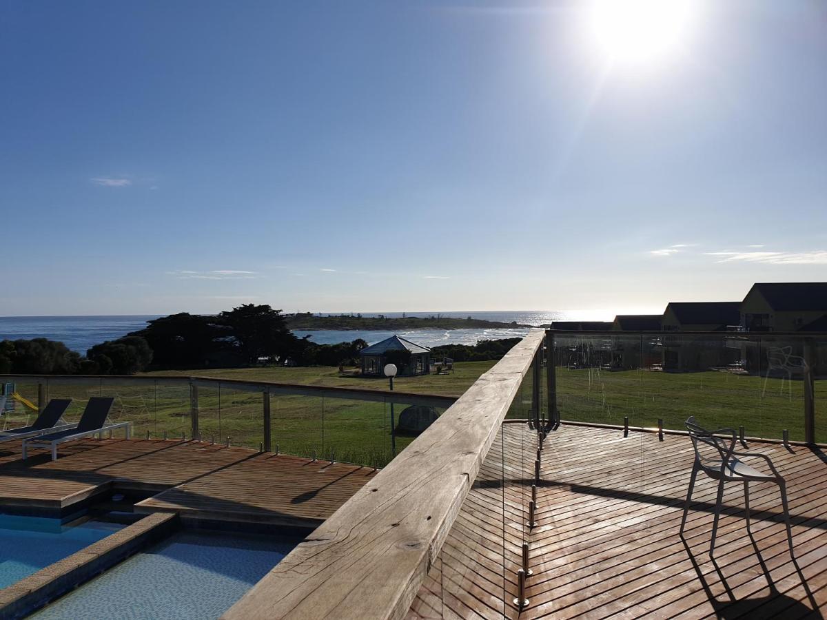 Diamond Island Resort, Restaurant & Bar And Penguin Show Bicheno Buitenkant foto